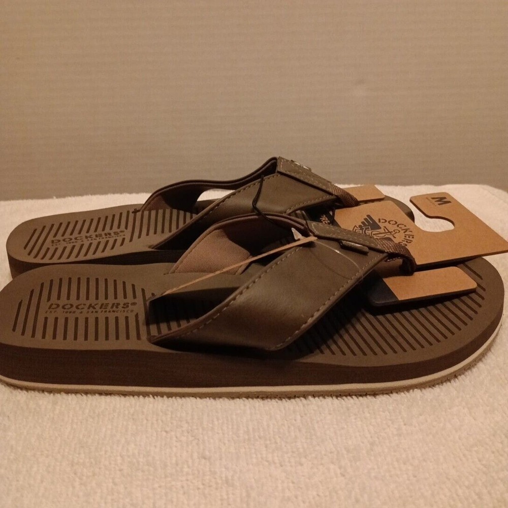 Dockers Thong Sandals - Picture 4 of 7